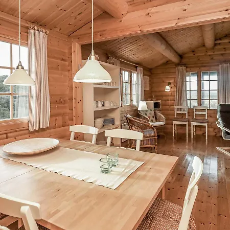 Two-bedroom In Oksbol 2 度假居